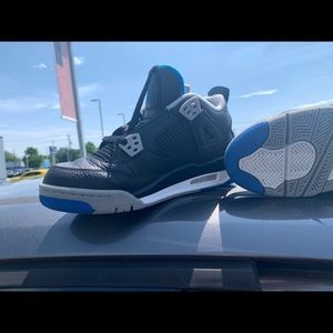 Air Jordan five retro size 6 y